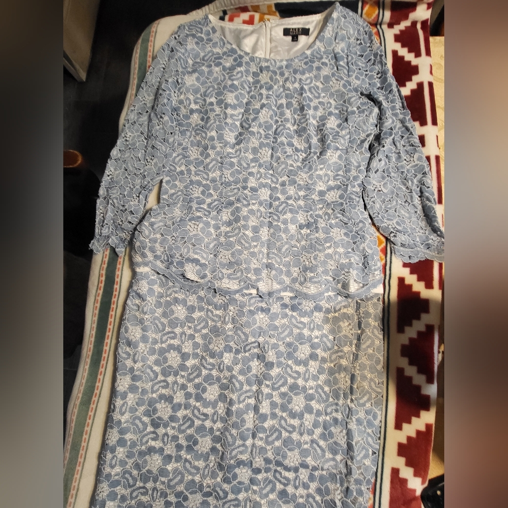 Blue Dress - Picture 2 of 4